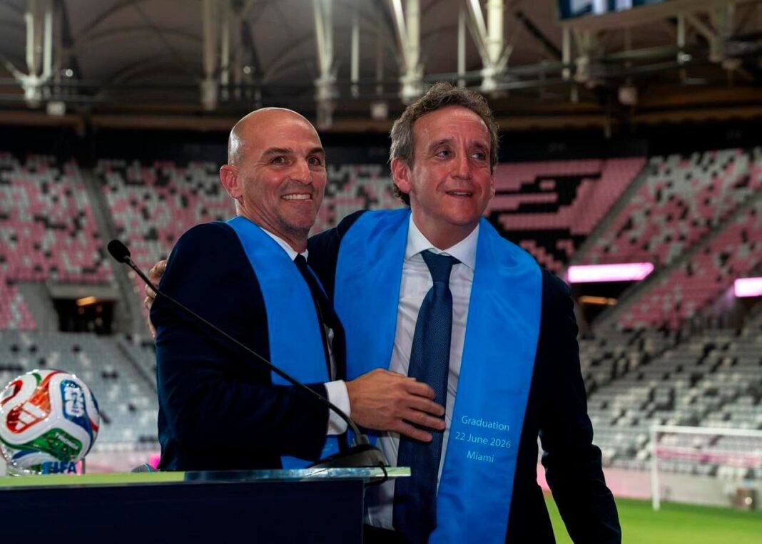 Ceremonia de entrega del Diploma FIFA en Gestión de Clubes en el Nu Stadium de Miami