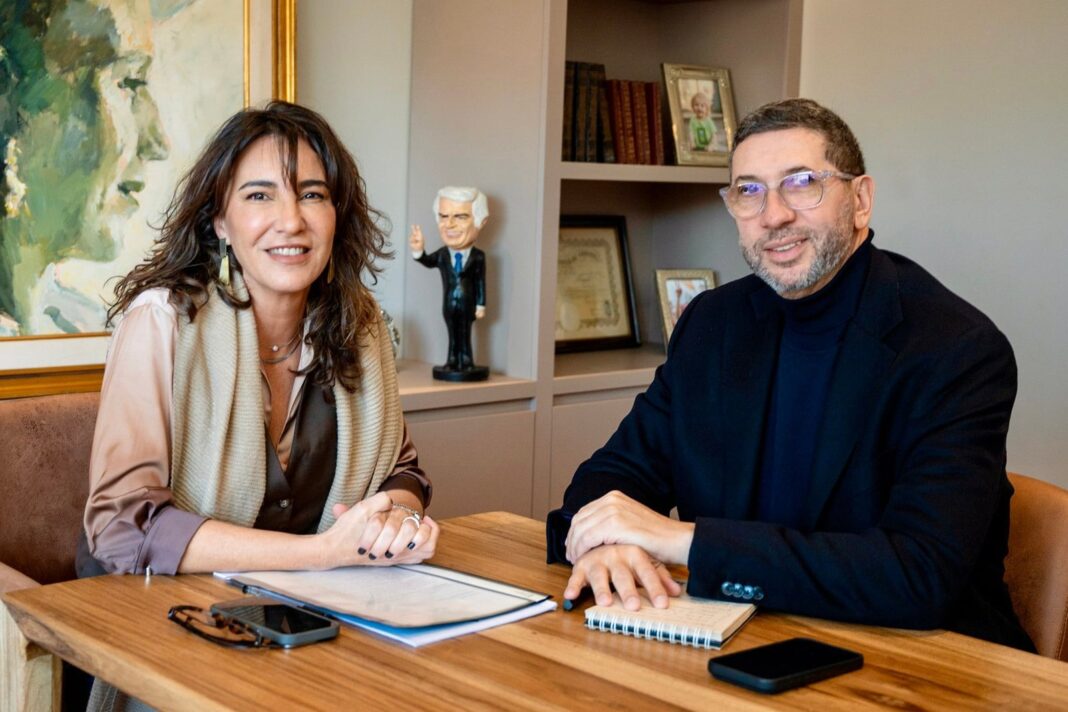 Juan Manuel Olmos y Natalia de la Sota reunidos en Córdoba