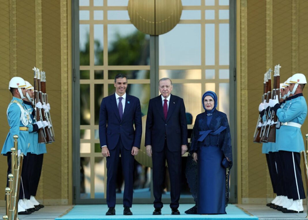 Pedro Sánchez en la cumbre de la OTAN en Ankara