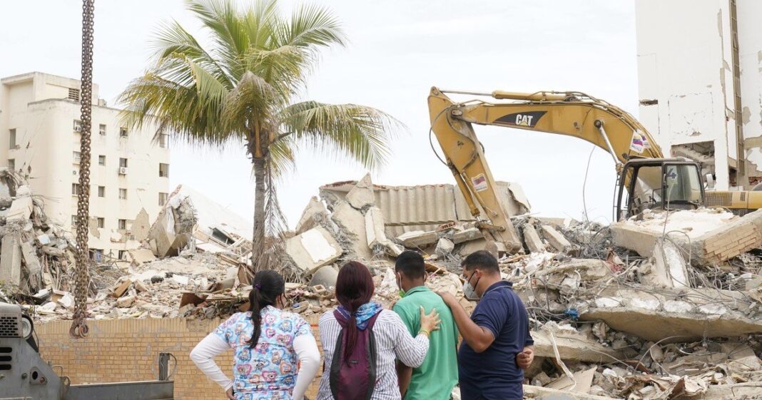Vista de La Guaira tras los terremotos del 24 de junio en Venezuela