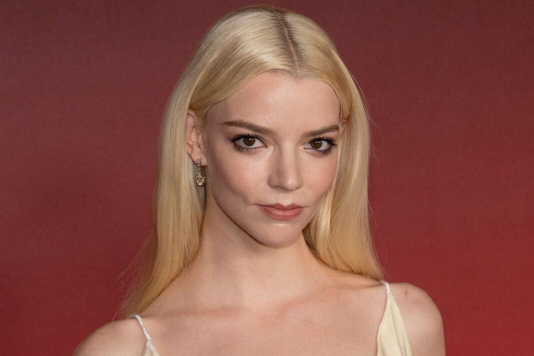 Anya Taylor-Joy en una entrevista