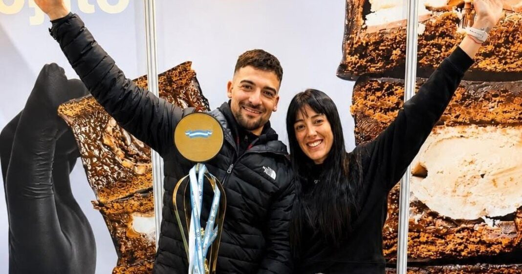 Alfajores Arroyito con medallas del Campeonato Argentino del Alfajor