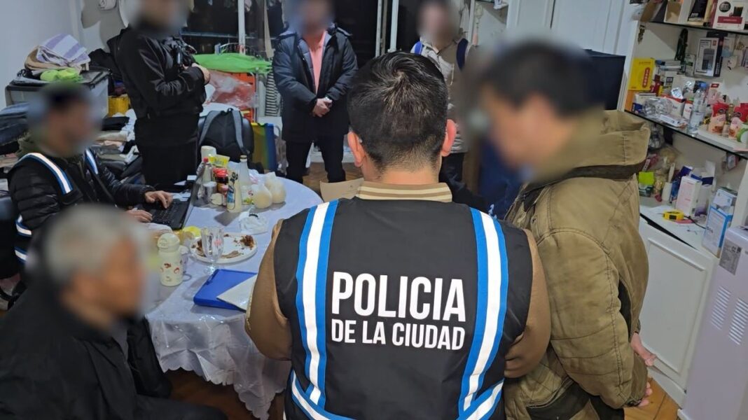 Allanamiento policial en Buenos Aires