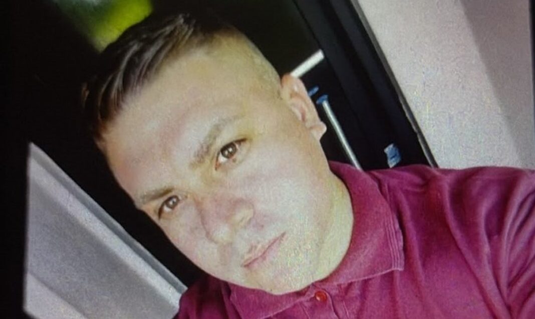Fotografía de Ariel Luis Martínez, efectivo de la Policía de la Ciudad asesinado en Merlo