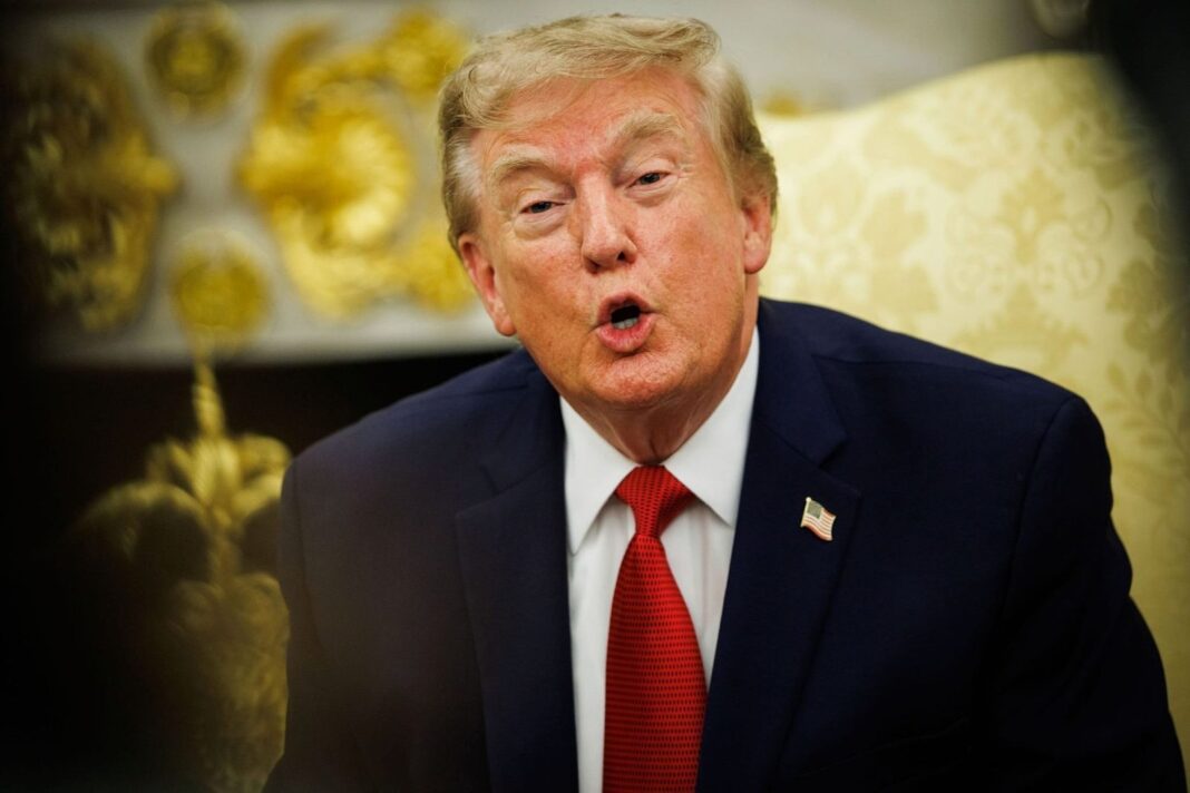 Imagen de Donald Trump durante un anuncio oficial