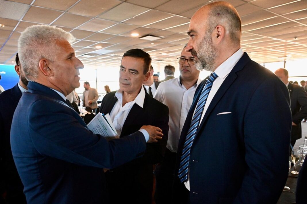 Claudio Poggi en el Día de la Industria en Potrero de los Funes