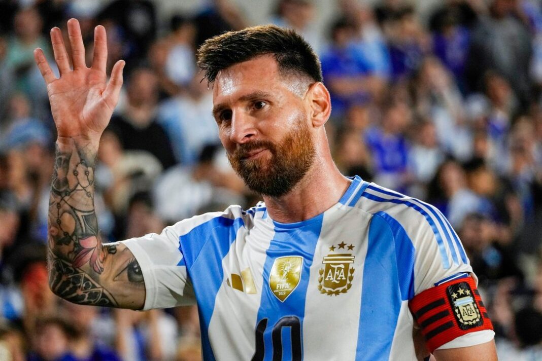 Estadio Monumental durante el partido despedida de Messi